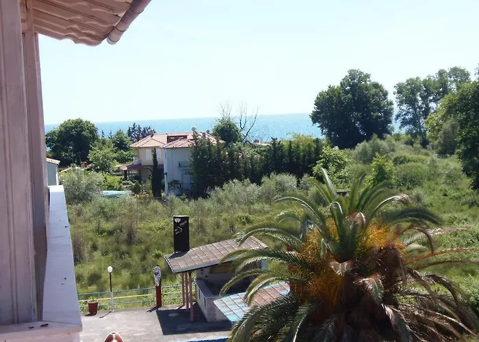 Great Alexander Hotel