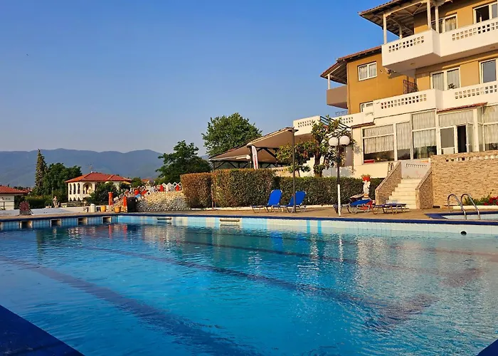 Great Alexander Hotel 3*